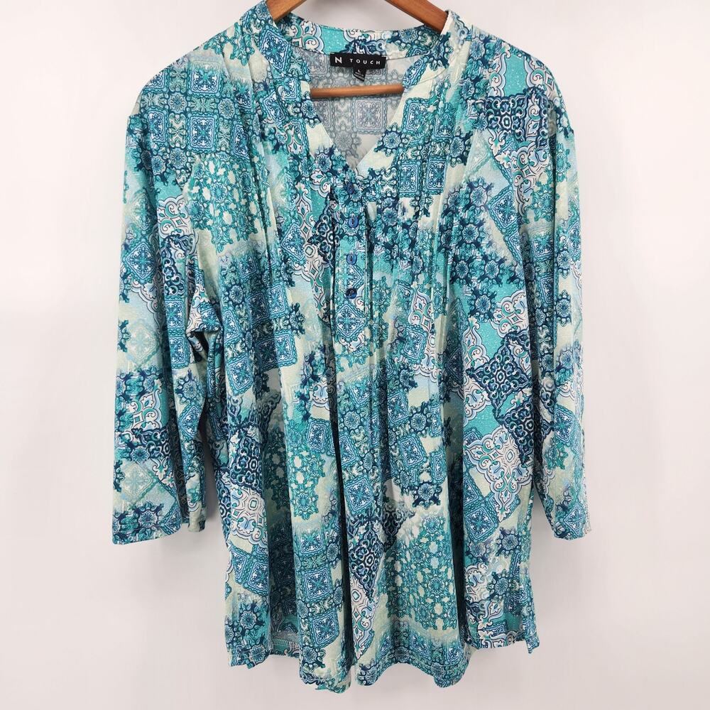 N-Touch Women's Large Pullover Top 3/4 Sleeves Teal/Aqua Paisley